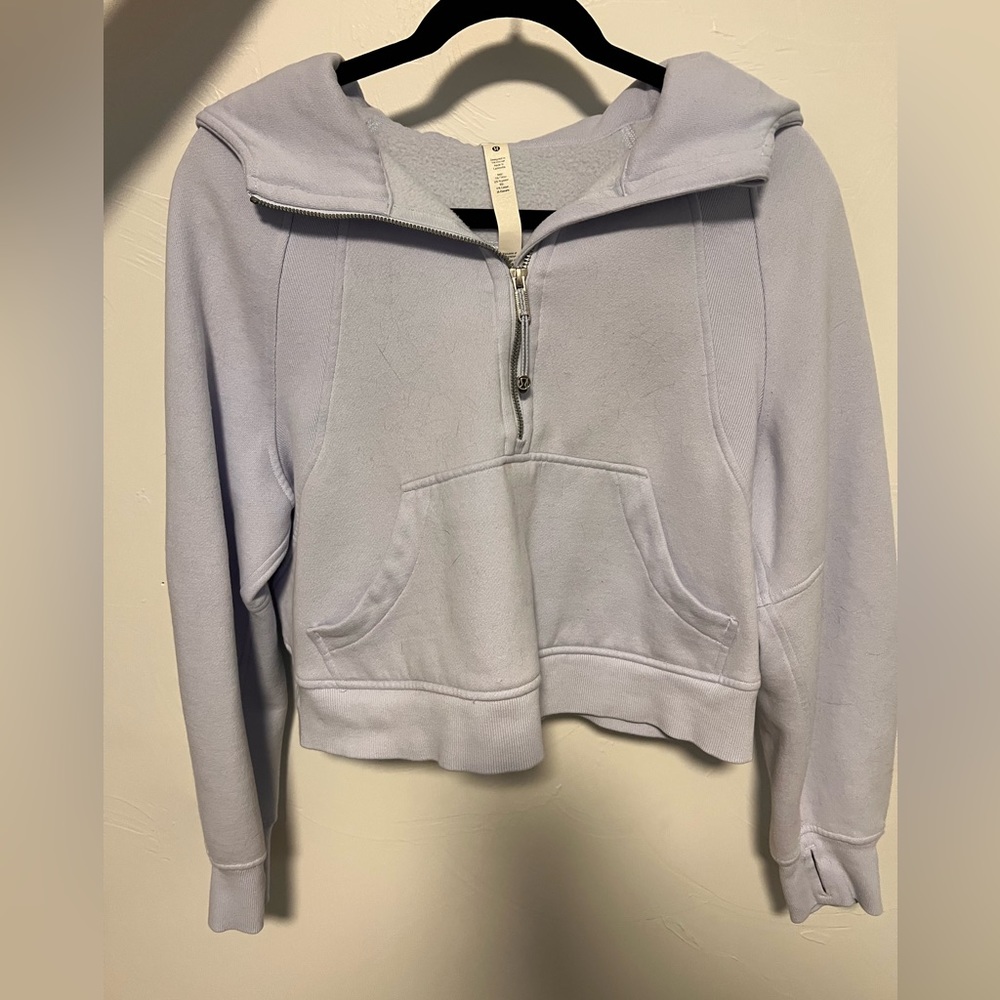 Women’s LuluLemon hooded half-zip scuba